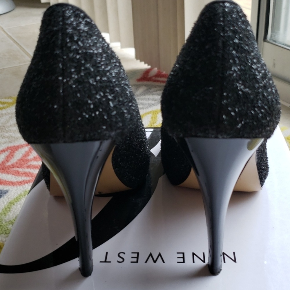 Nine West Escher Peep Toe Pumps - Picture 4 of 4